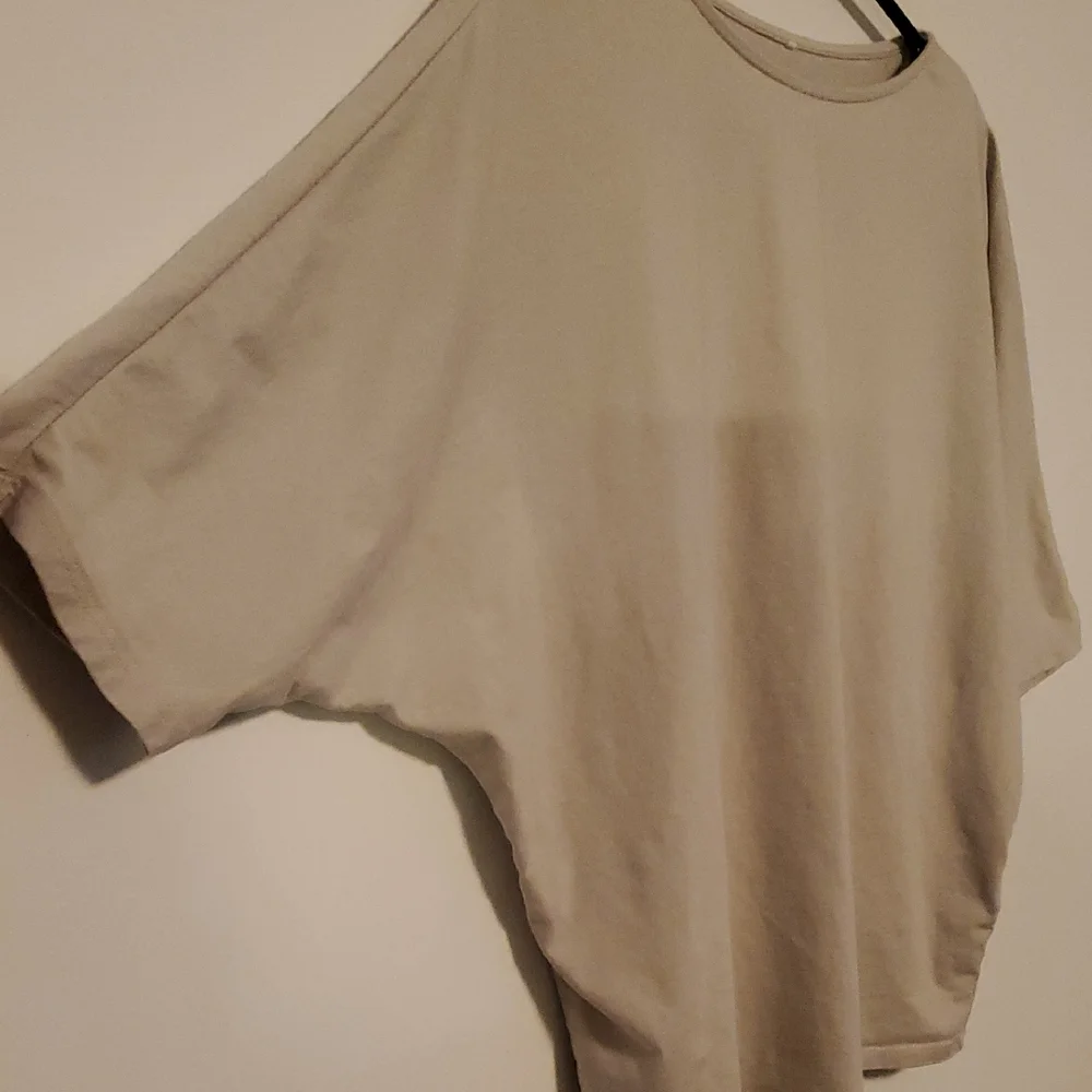 Azul By Moussy Dolman Sleeve Tshirt - Picture 2 of 10